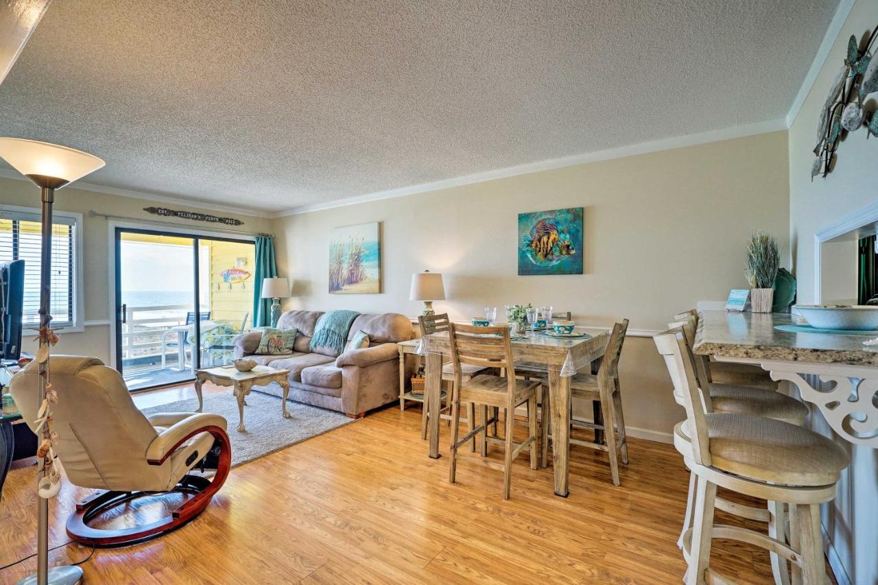 Breezy Beach Retreat With 180-Degree Ocean Views! Appartement Carolina Beach Buitenkant foto